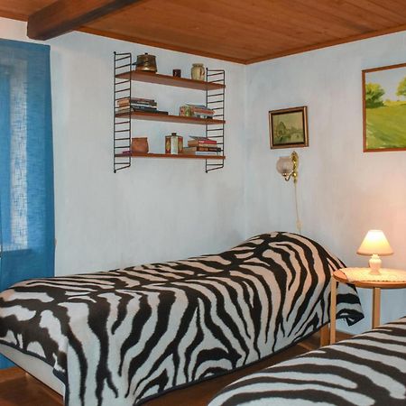 1 Bedroom Cozy Home In Simrishamn Gladsax Exteriér fotografie