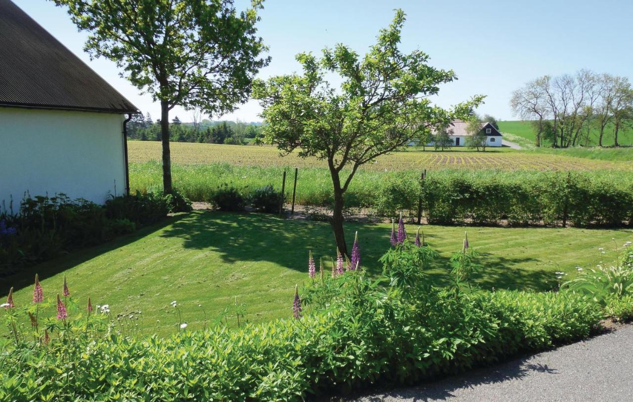 1 Bedroom Cozy Home In Simrishamn Gladsax Exteriér fotografie
